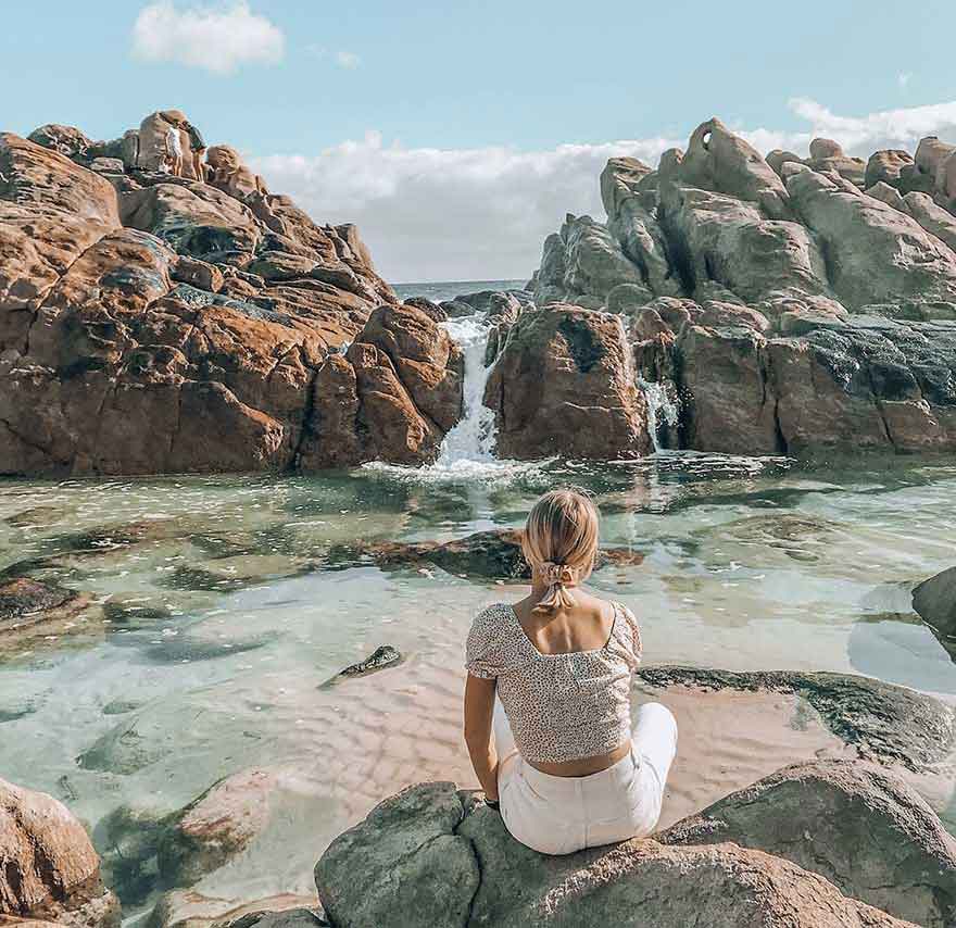 Georgia Caney looking out to the sea