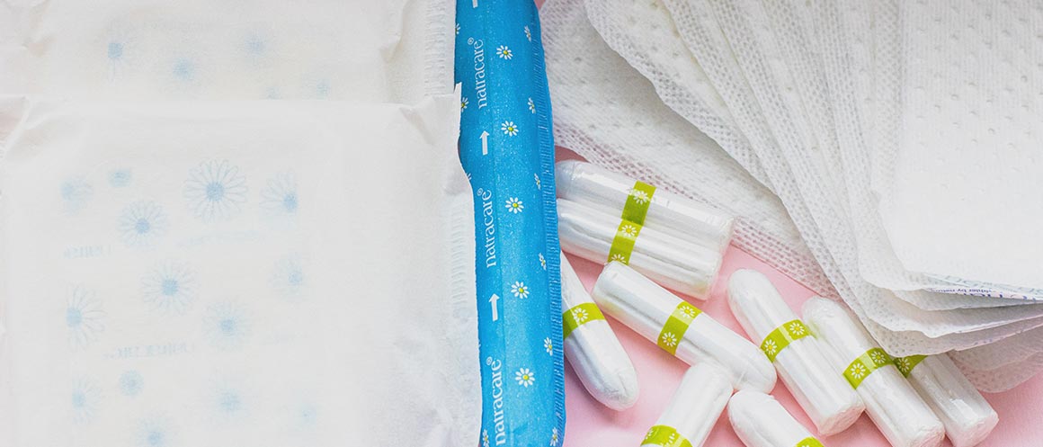 Unpackaged Natracare biobased pads, tampons and liners