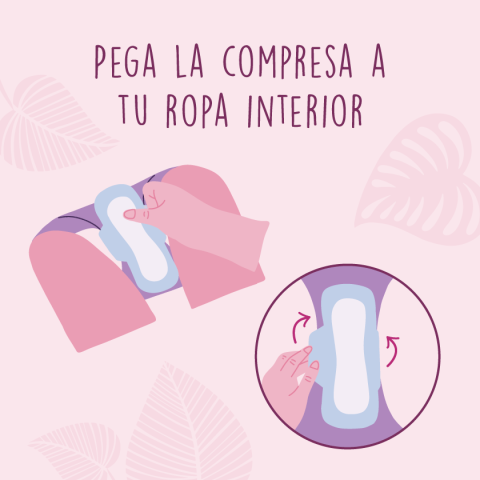 Pega la compresa a tu ropa interior